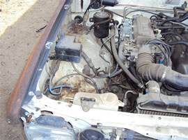 1984 TOYOTA PICK-UP HILUX, 2.4L EFI AUTO 2WD, COLOR WHITE, STK Z15003